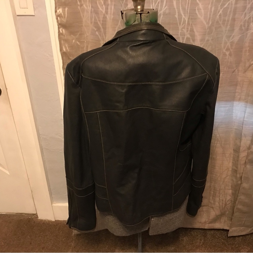 ANA Women's Black Leather Jacket - Picture 6 of 8